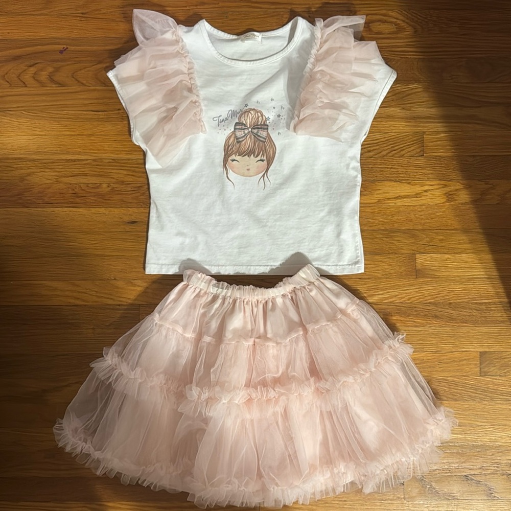 TINA MUR - GIRL’S TUTU AND TOP SET - SIZE 8